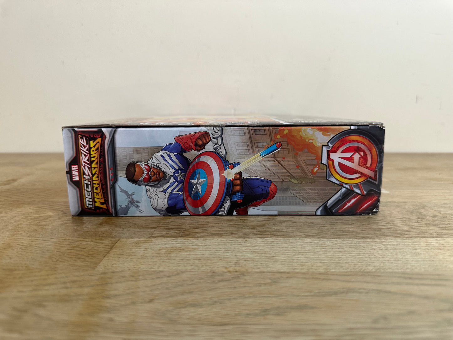 Nerf Marvel Mech Strike Mechasaurs Captain America