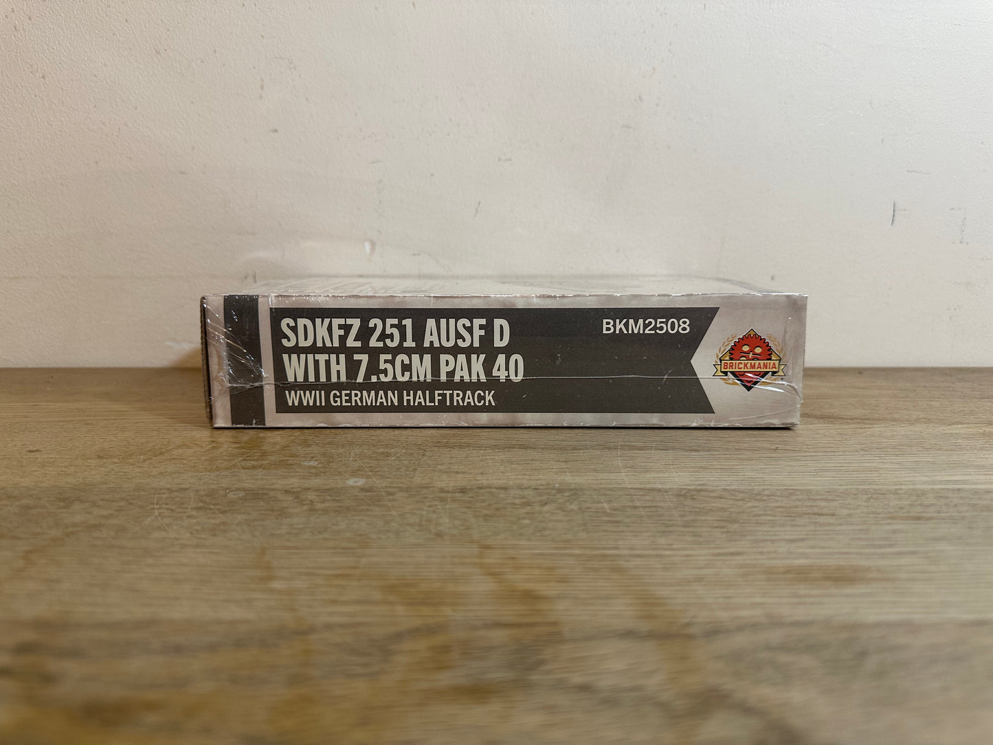 Brickmania SDKFZ 251 Ausf D With 7.5CM Pak 40