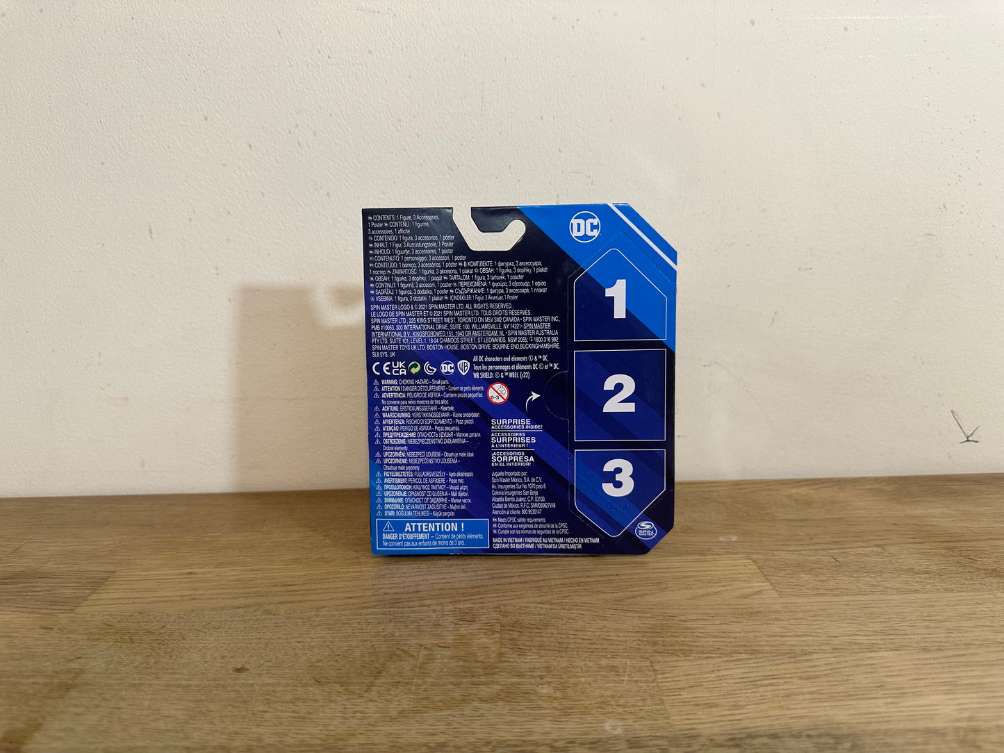 DC Wonder Woman 3 Surprise Accessories Inside!